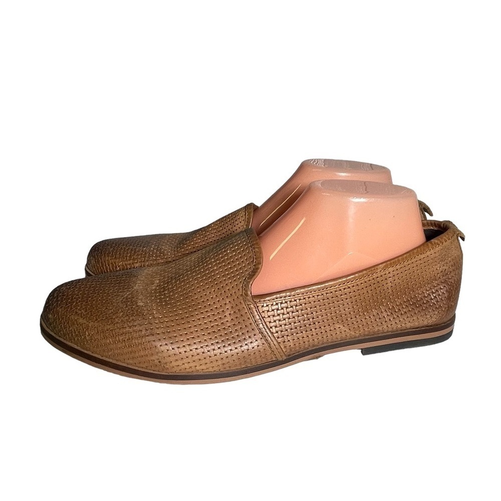 Base London Capelli Emboss Size 42 EU 9 US